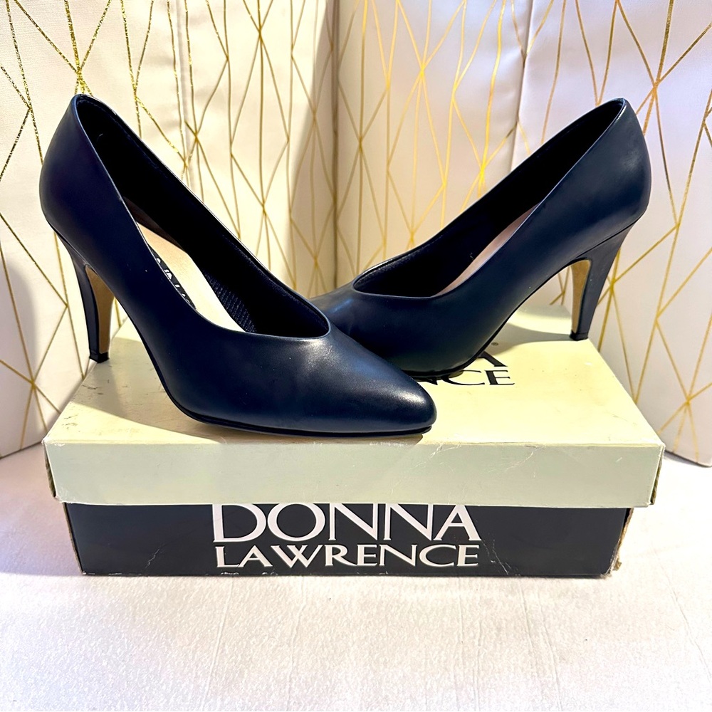 Donna Lawrence Marisol 3” Pumps High Heel Navy Pointed Toe - Size 7W